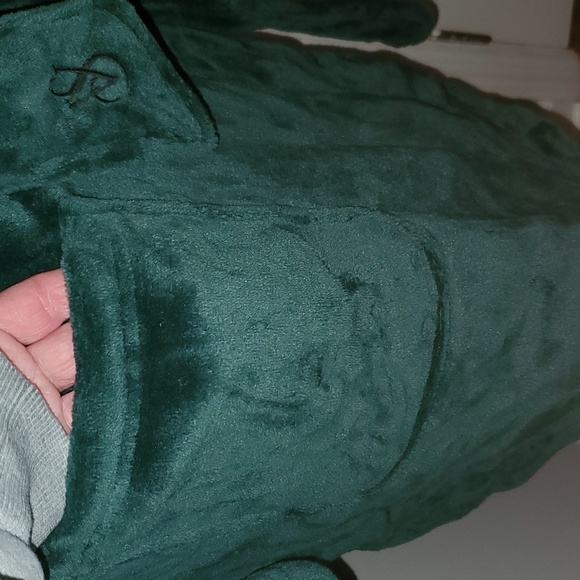 Victoria's Secret Robe Sizr M/L - Picture 5 of 10